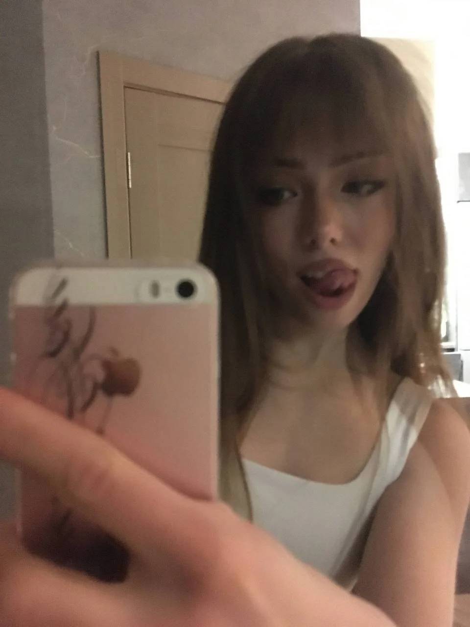 XXX Porn Photo of Nude MarivelPascoal 9