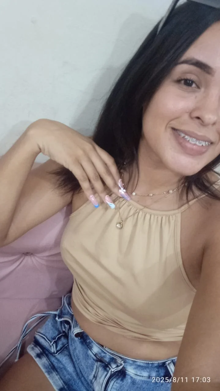 XXX Porn Photo of Nude smallkarlakarla 28