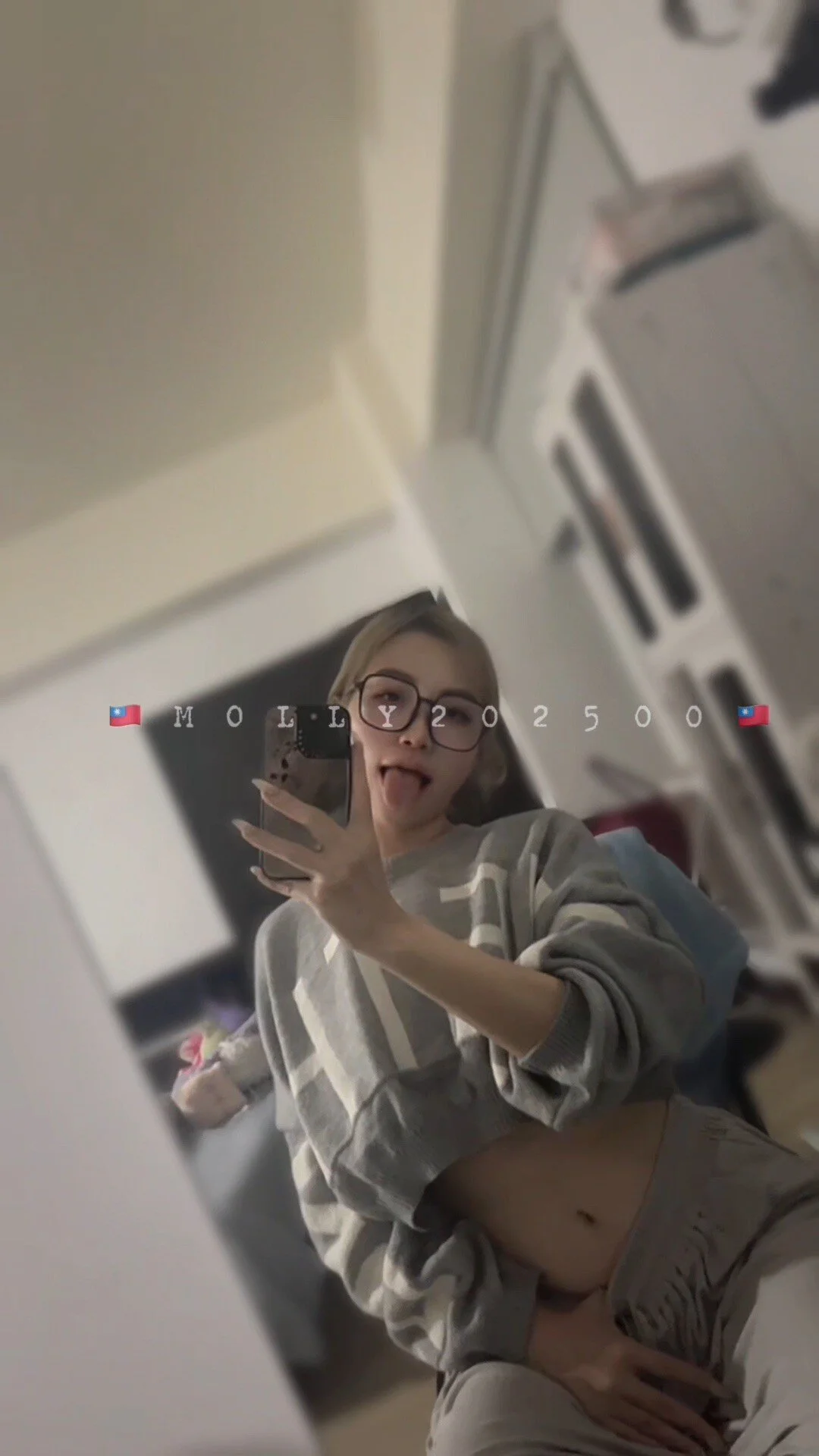 XXX Porn Photo of Nude Mollyhappy1769 6