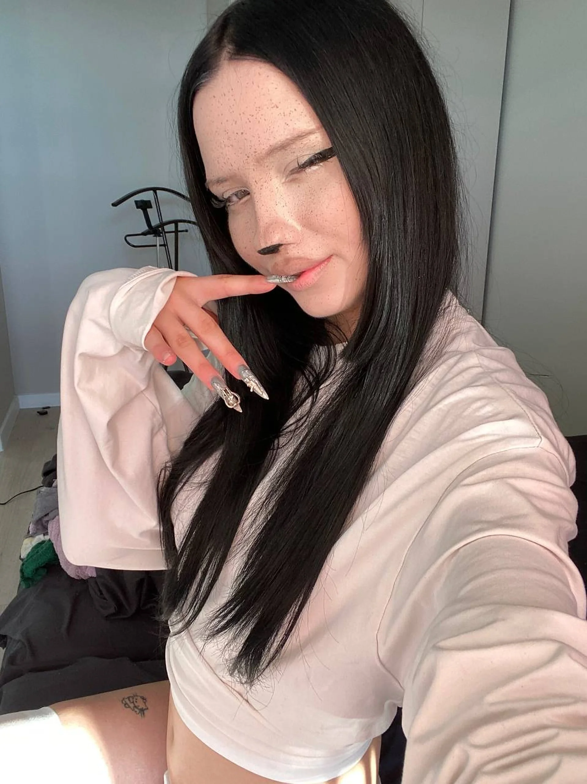 XXX Porn Photo of Nude ElfriedaCutno 30