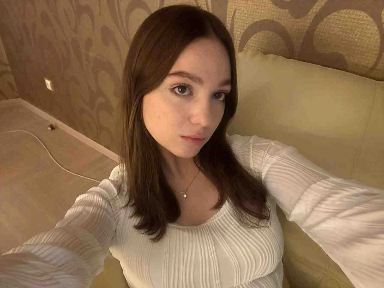XXX Porn Photo of Nude NguyetHankey 35