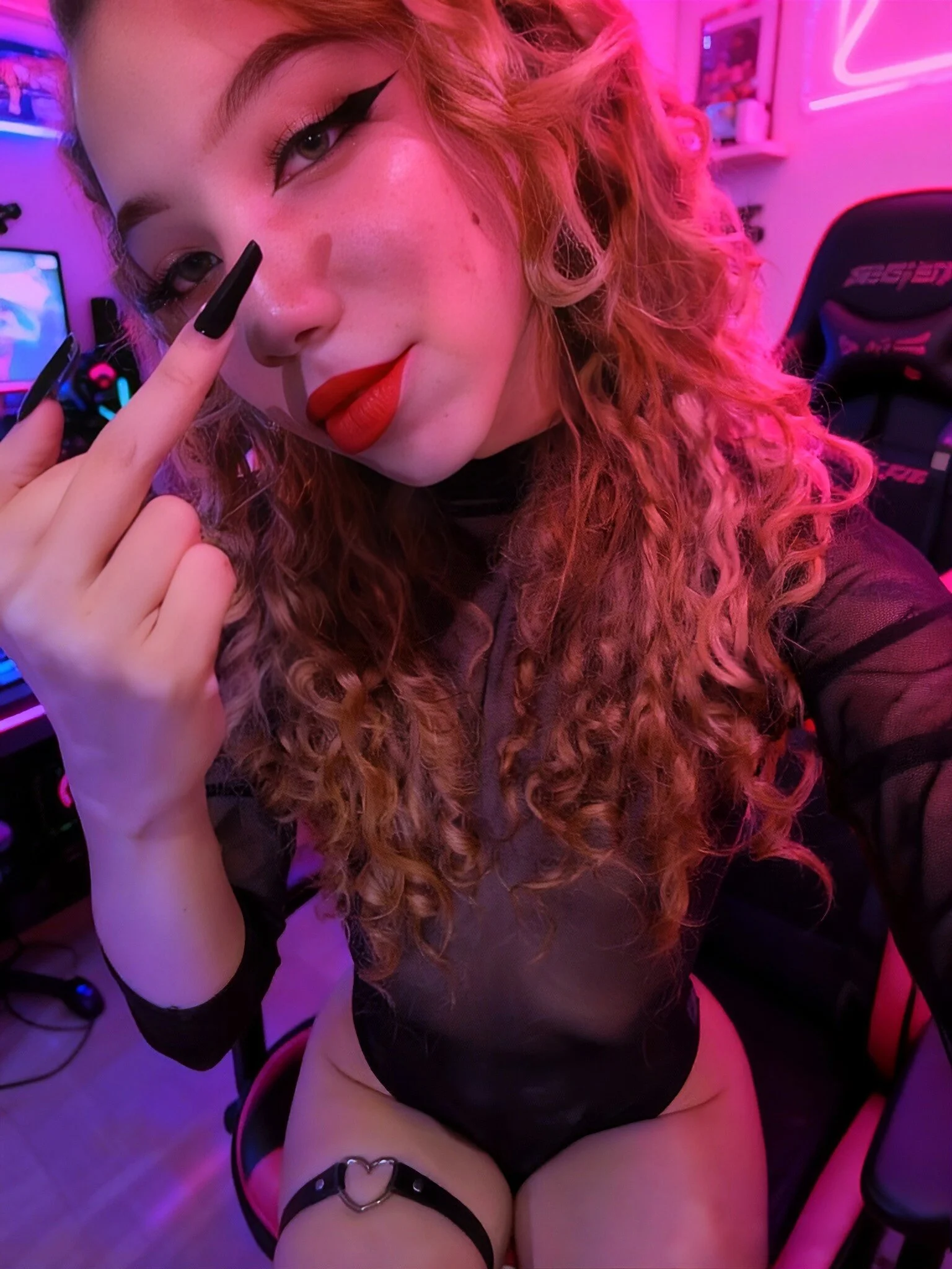 XXX Porn Photo of Nude alissonmateus 7