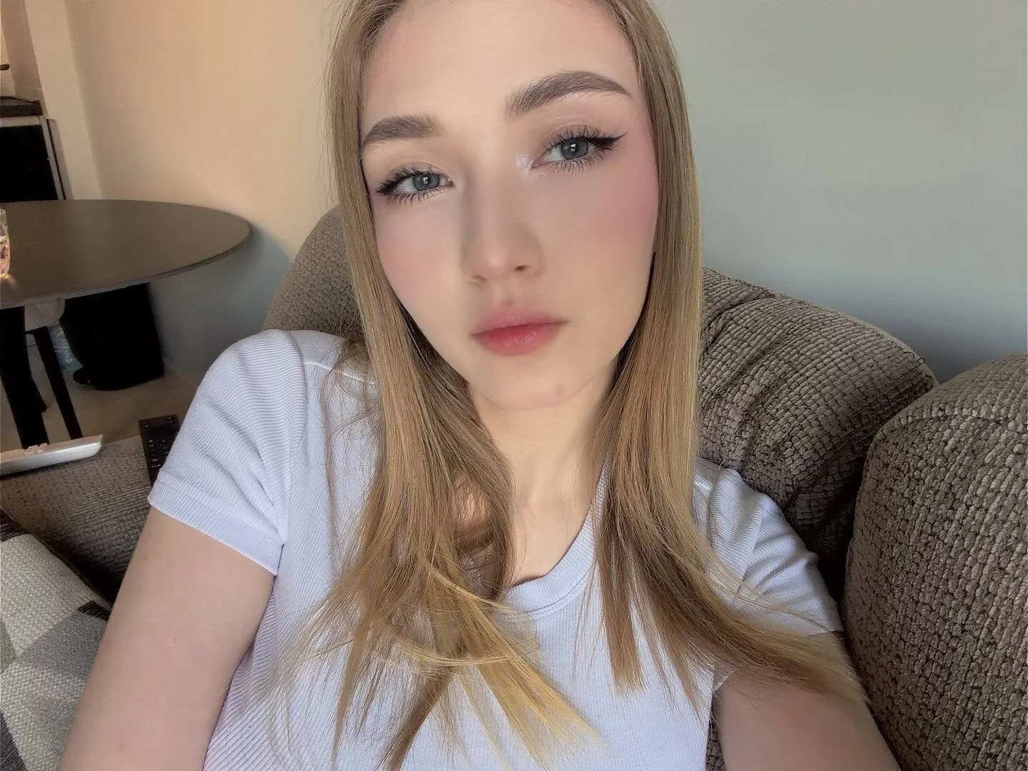 XXX Porn Photo of Nude AveryBerkson 64