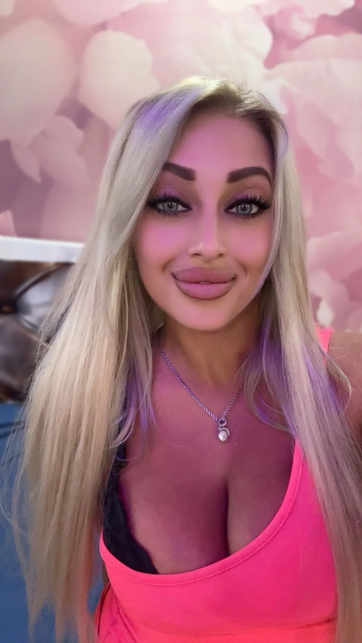 XXX Porn Photo of Nude Vicsi30 5