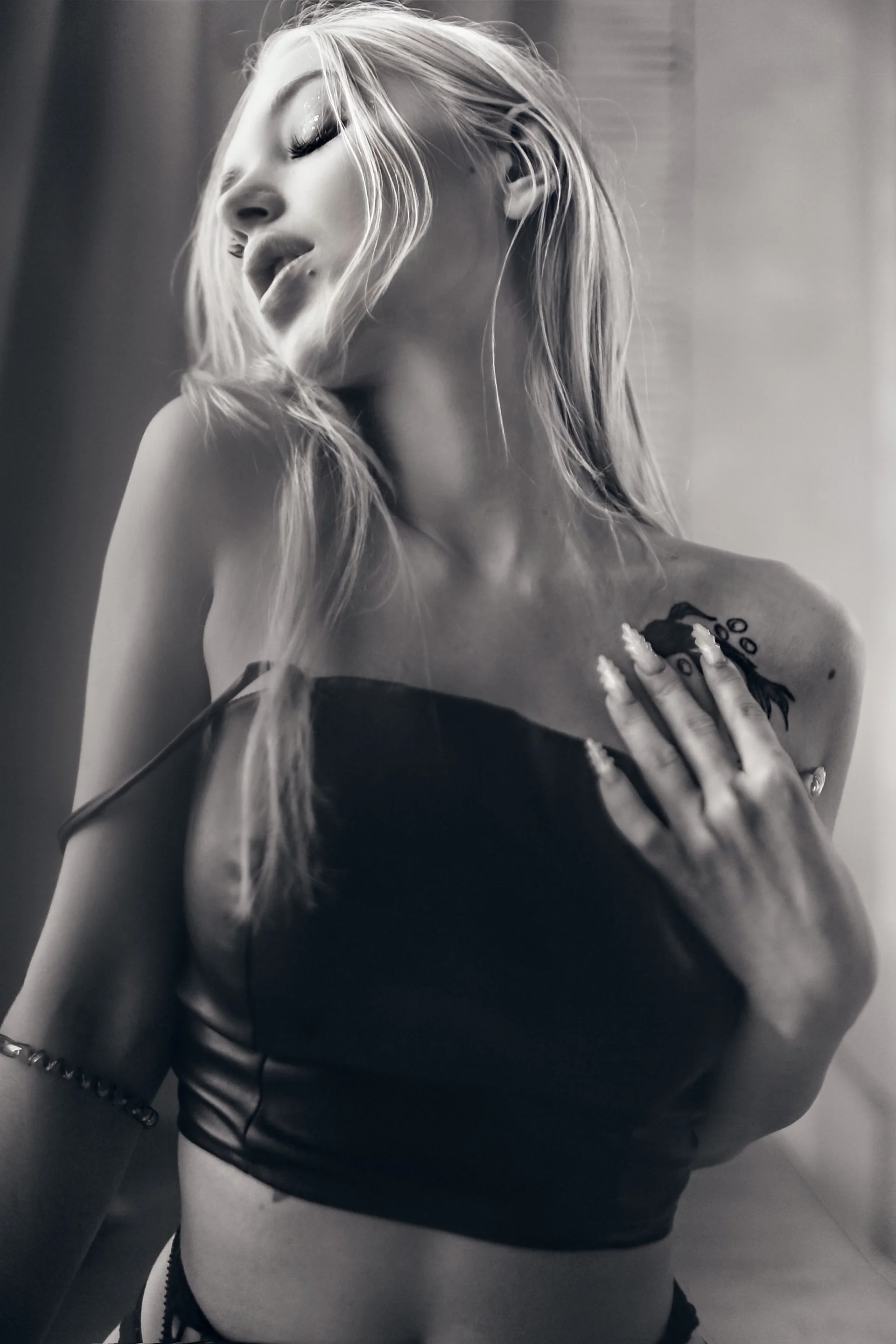 XXX Porn Photo of Nude Mila_NoRules 8