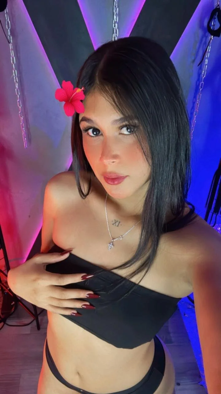 XXX Porn Photo of Nude VictoryaLiah_BDSM 10
