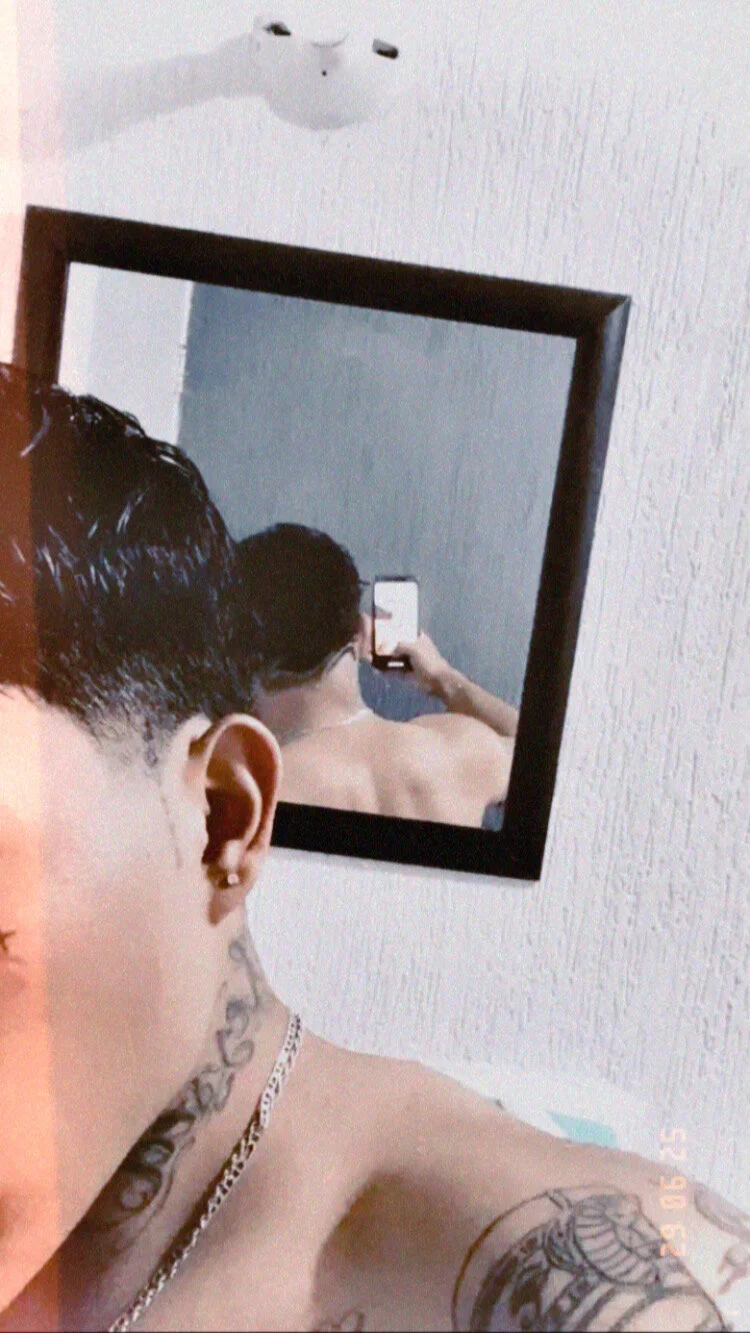 XXX Porn Photo of Nude Babydickmx 4