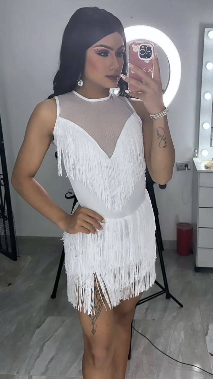 XXX Porn Photo of Nude EmillyKoper 12