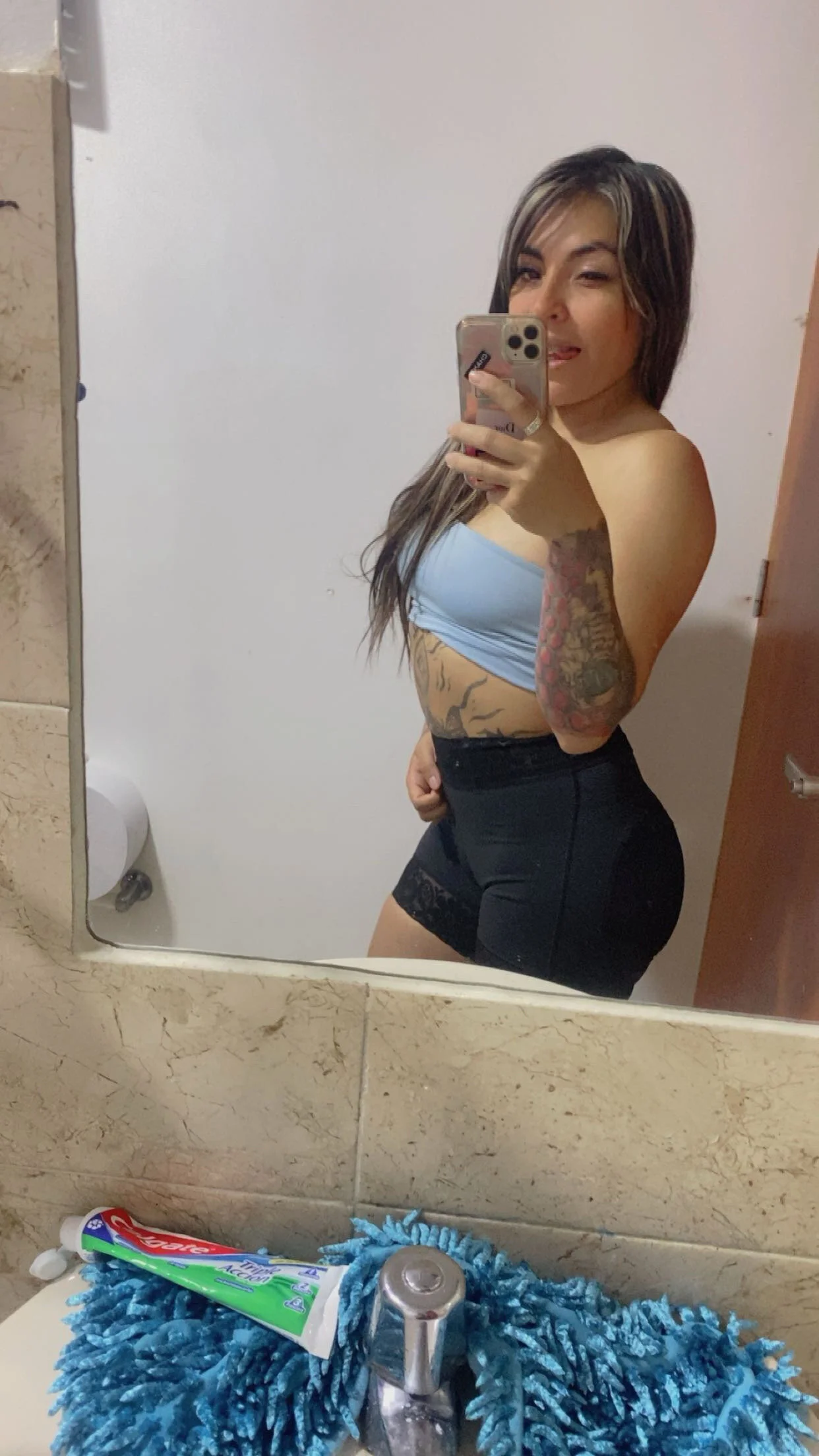 XXX Porn Photo of Nude Hotgirldaphne 18