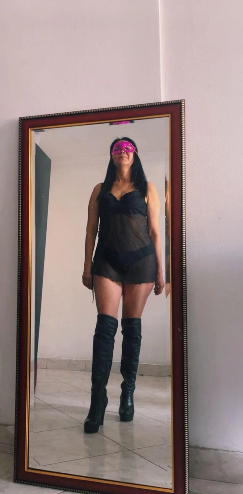 XXX Porn Photo of Nude Elenna__ 3