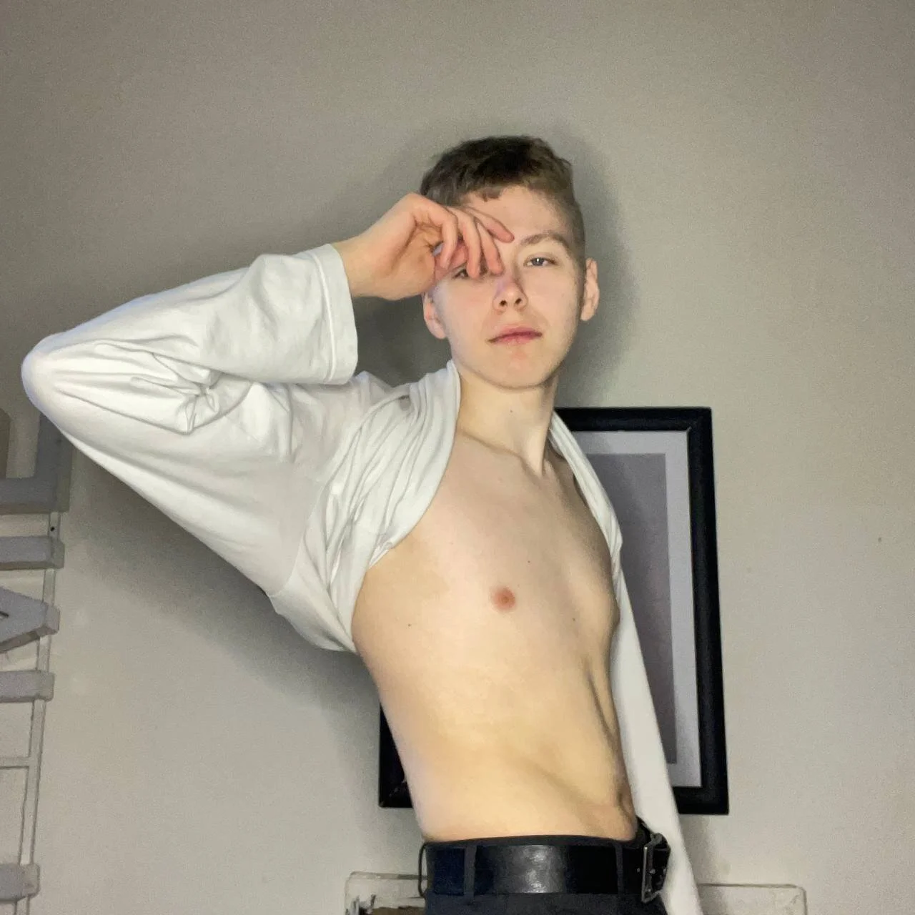 XXX Porn Photo of Nude Tommy_passion 4