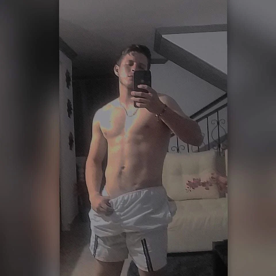 XXX Porn Photo of Nude johnycooper08 4