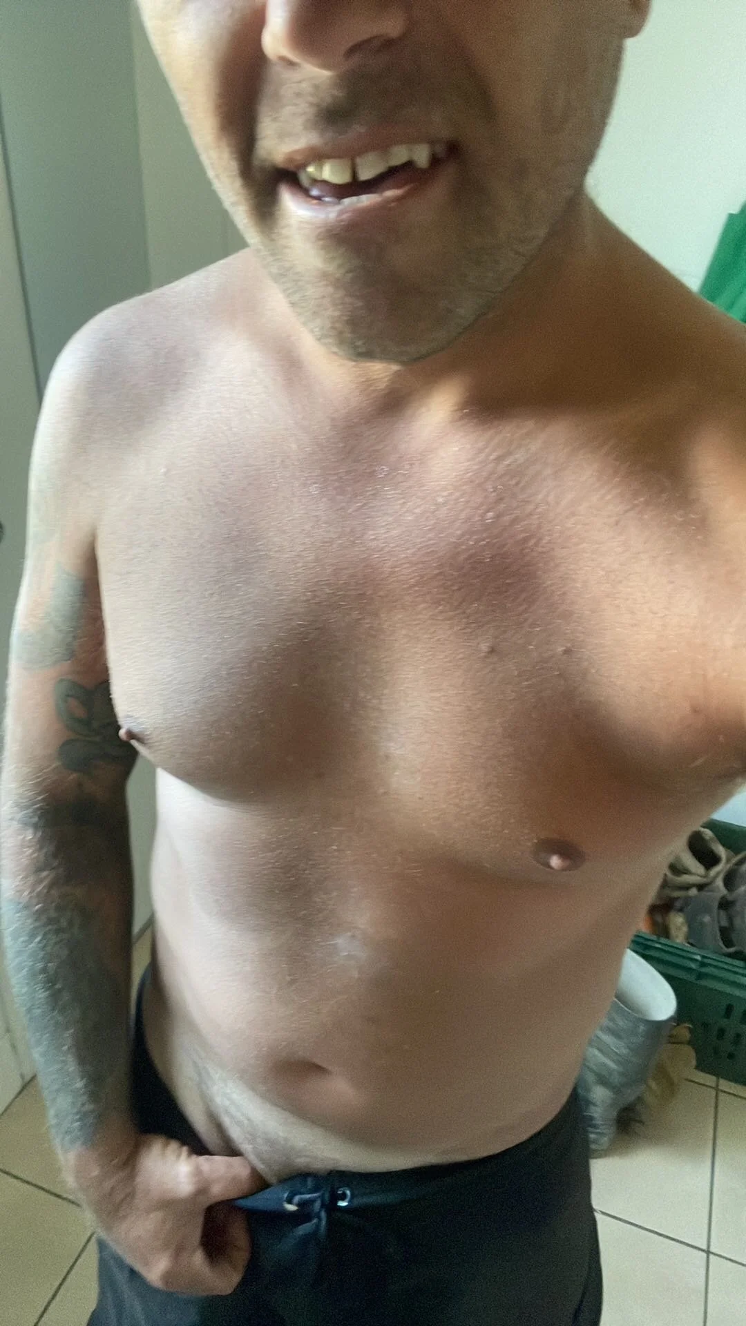 XXX Porn Photo of Nude Mikeyboy88 2
