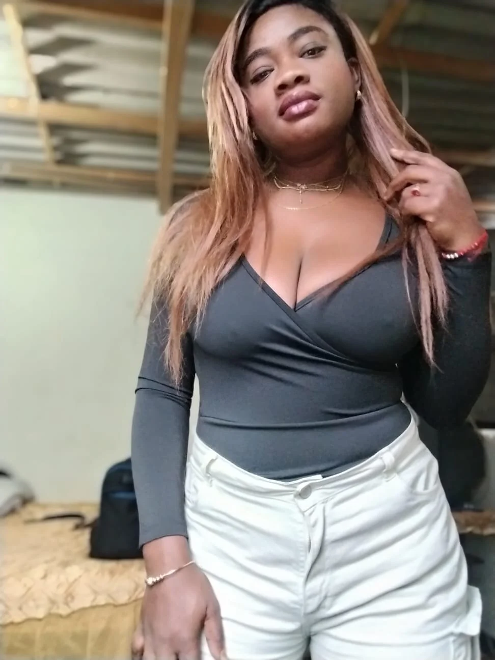 XXX Porn Photo of Nude JoysGomoraBobbis 2