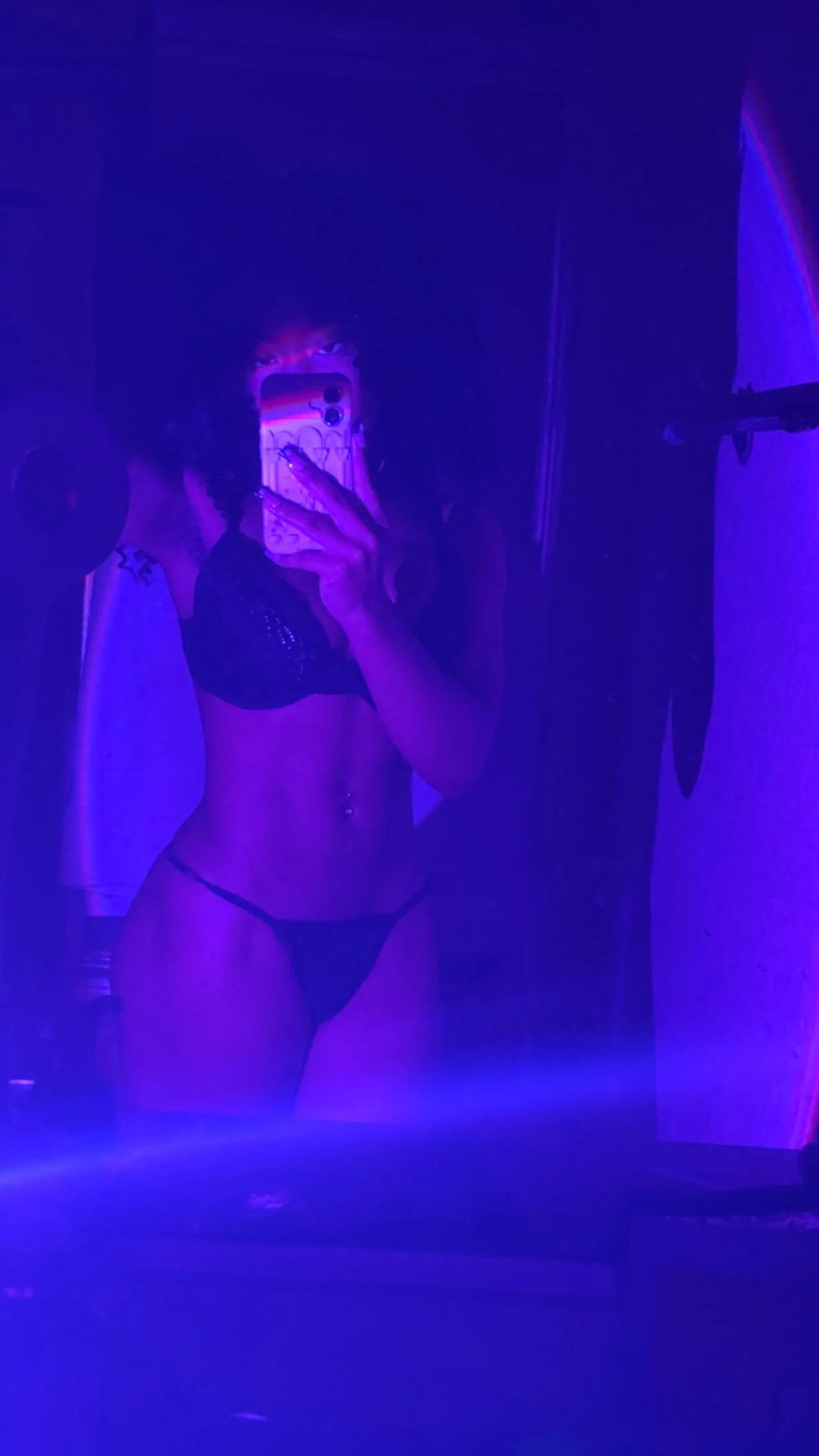 XXX Porn Photo of Nude lifeoftt_19xx 160