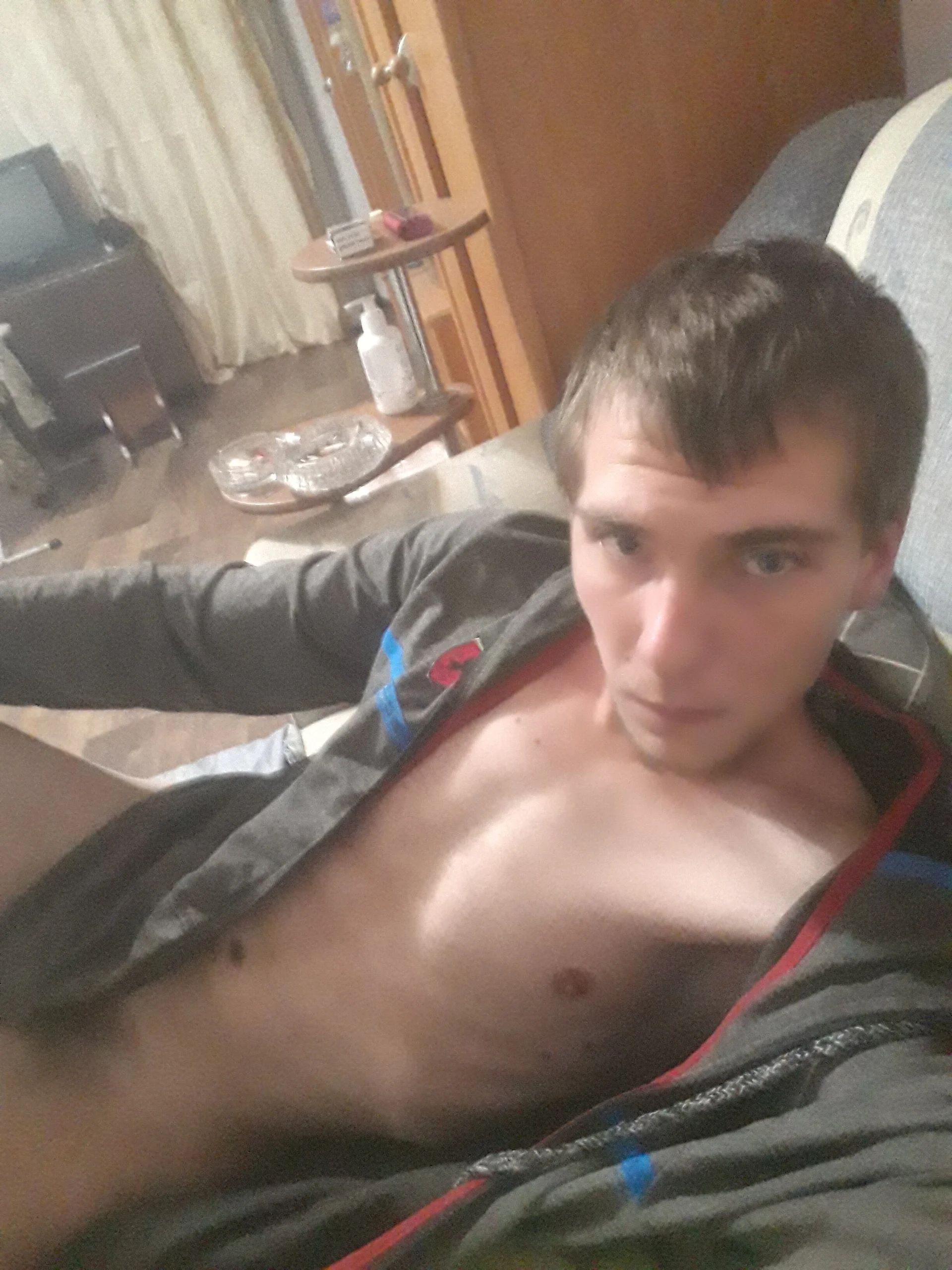 _SteSNekA_23_