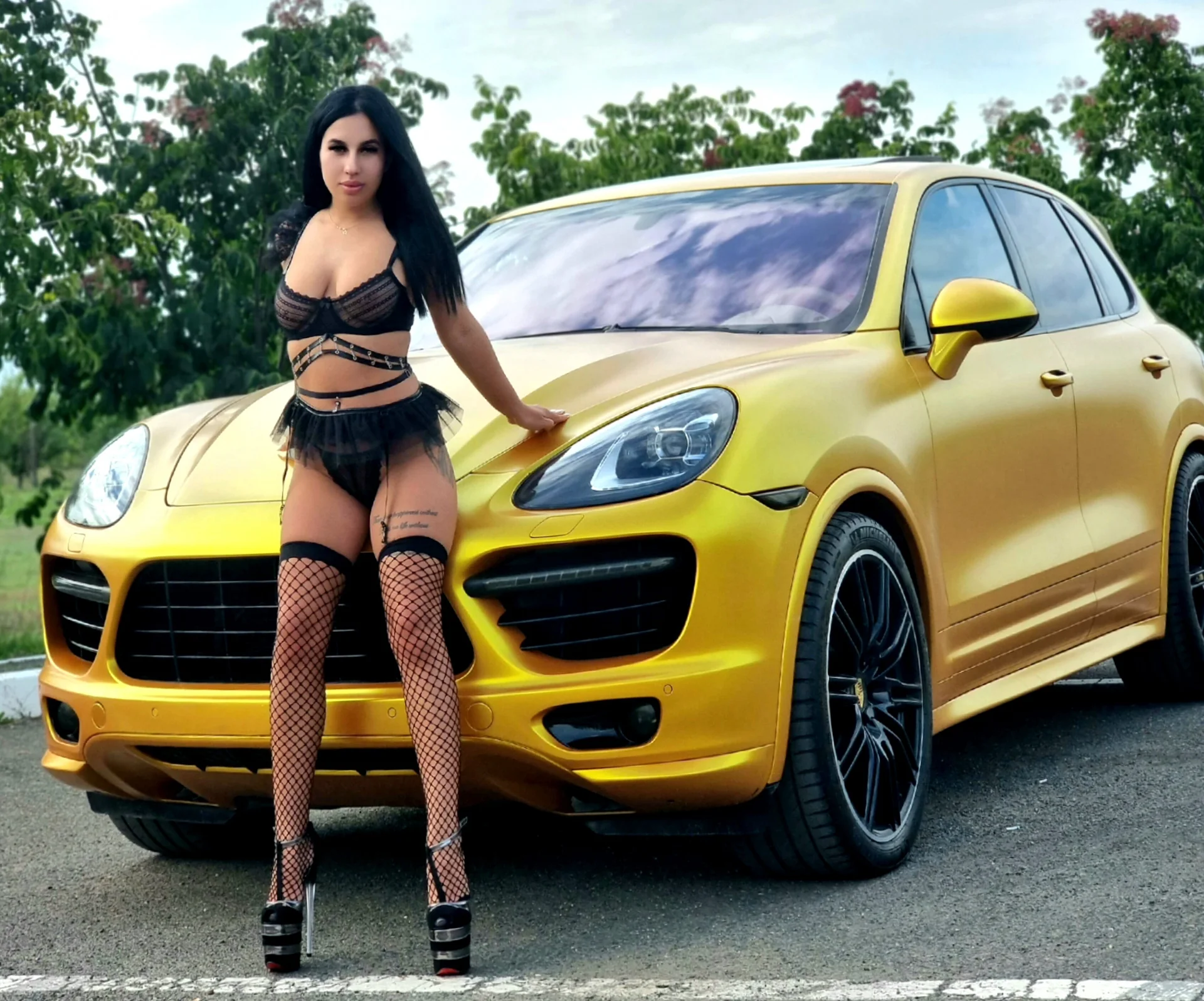 XXX Porn Photo of Nude im-your-lovee 2