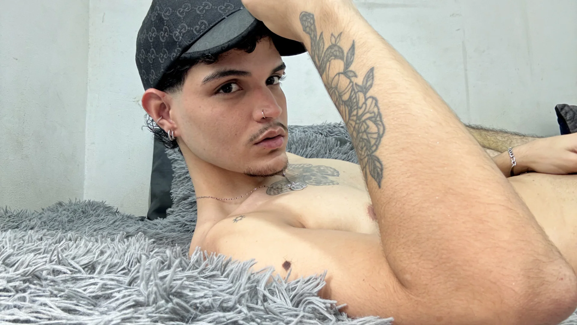 XXX Porn Photo of Nude Salvatore_6666 6