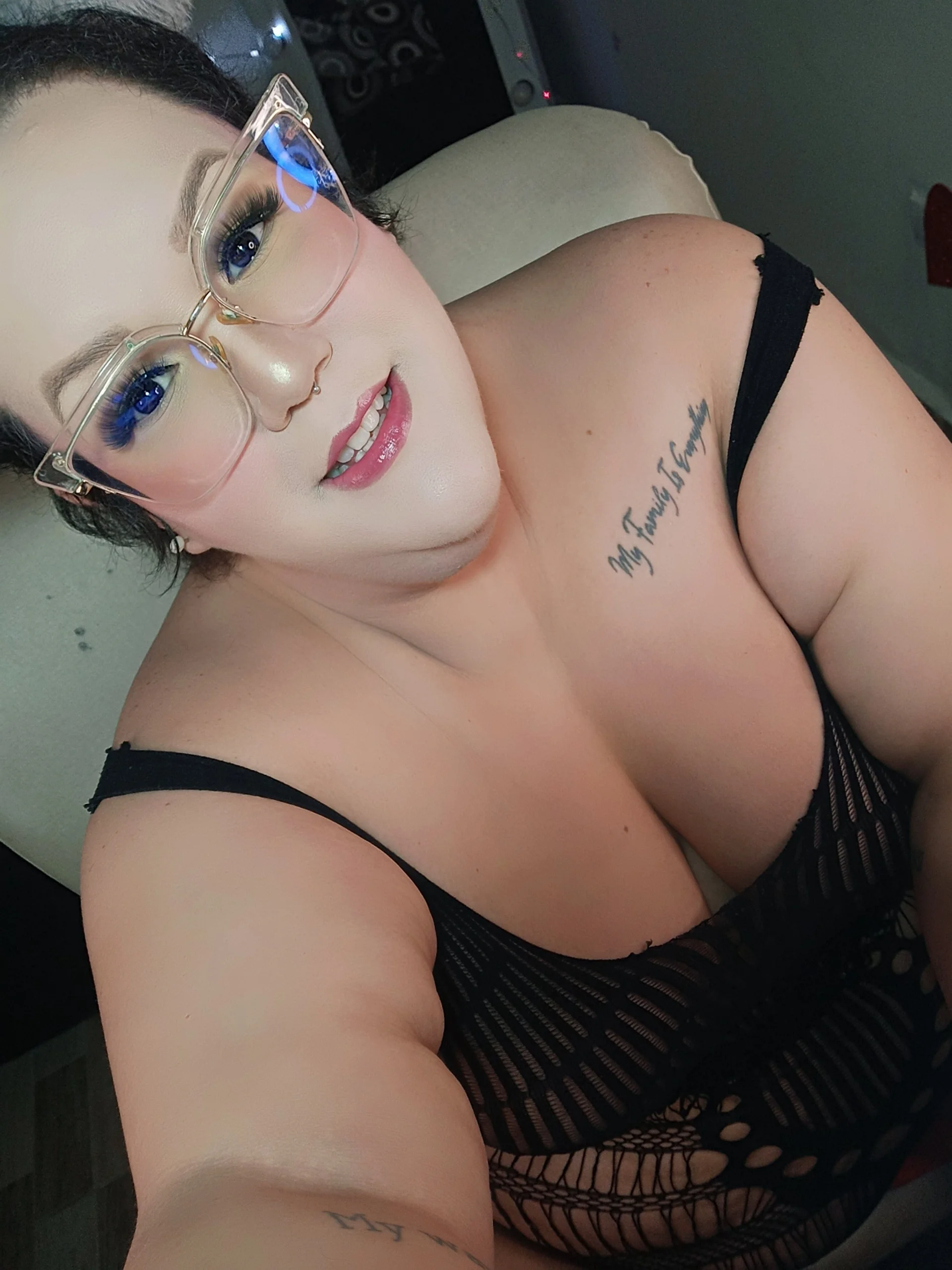 XXX Porn Photo of Nude GiannaMorrys 386