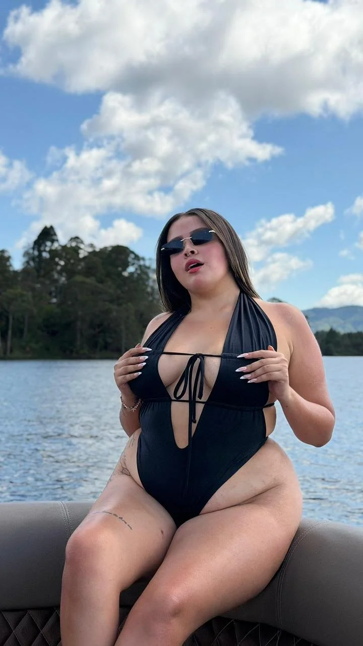 XXX Porn Photo of Nude GenesisBlaze 19