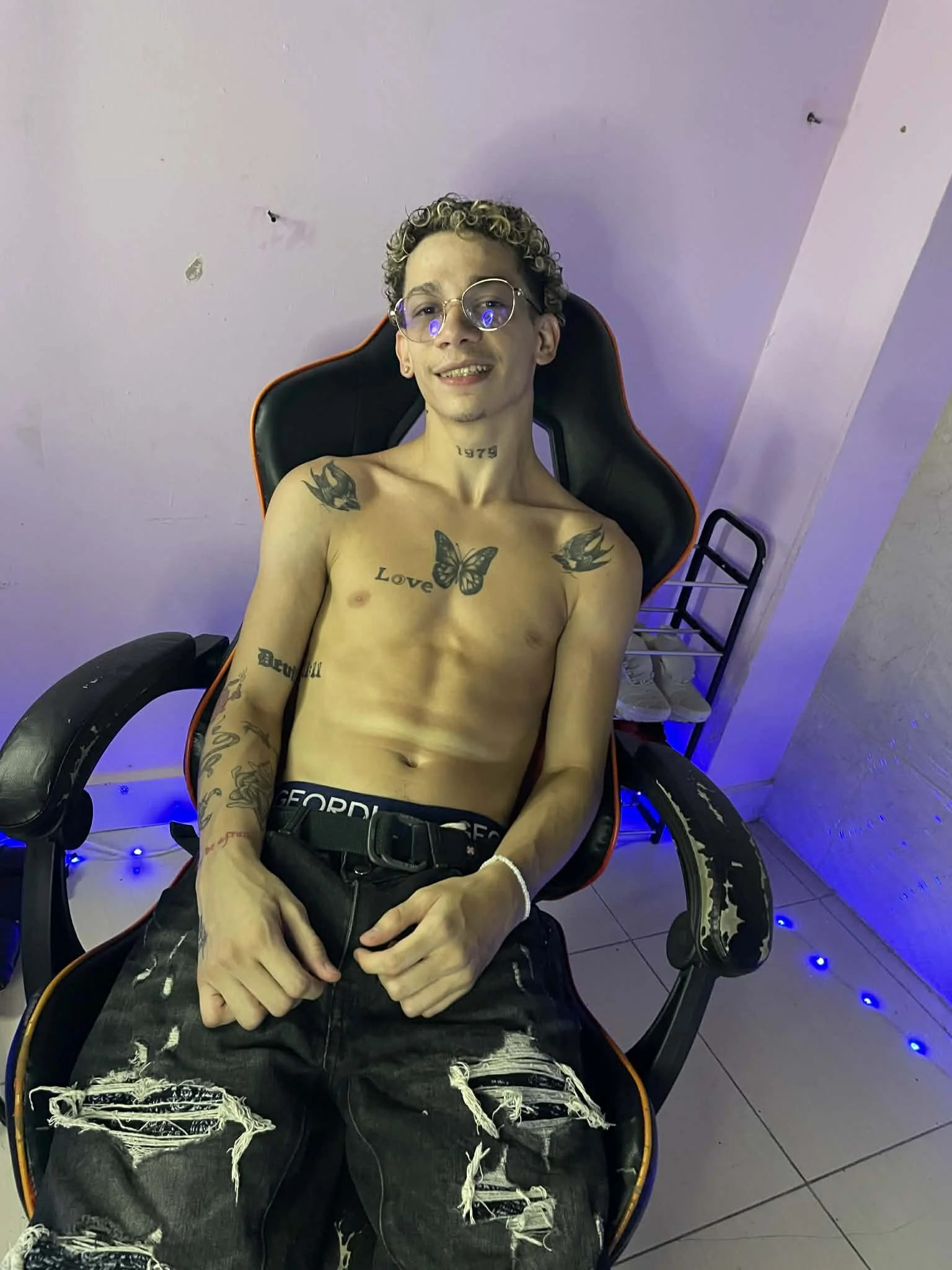 XXX Porn Photo of Nude mateodeamjo 329