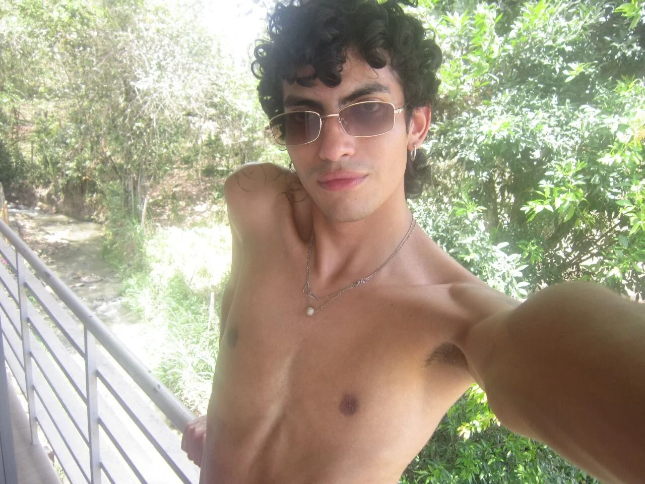 XXX Porn Photo of Nude axel_love13 4
