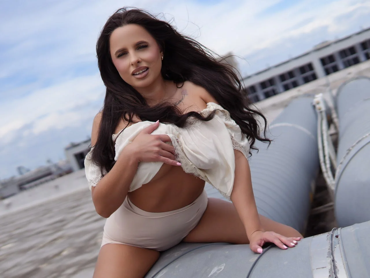 XXX Porn Photo of Nude DeborahLowe 1
