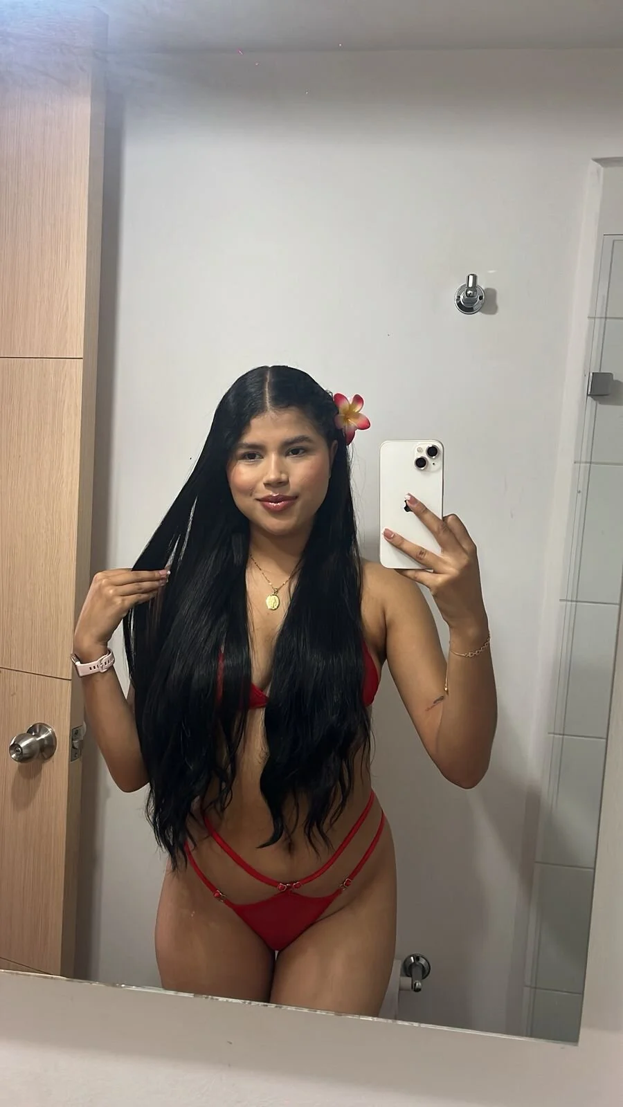 XXX Porn Photo of Nude yulissa_girls 4