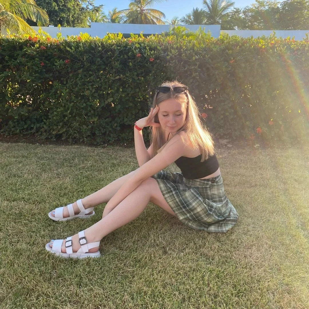 XXX Porn Photo of Nude LiliTiny 24