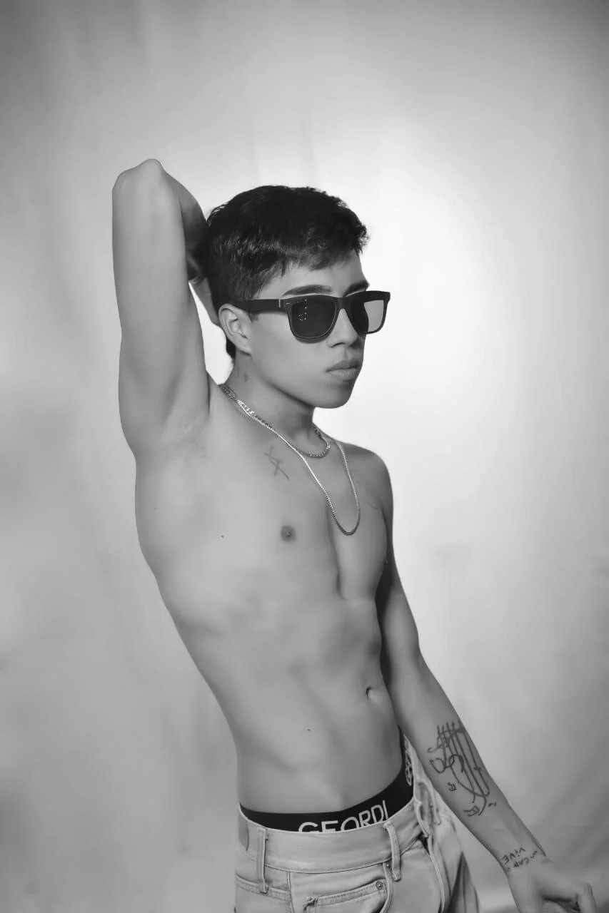 XXX Porn Photo of Nude theboys_x 8
