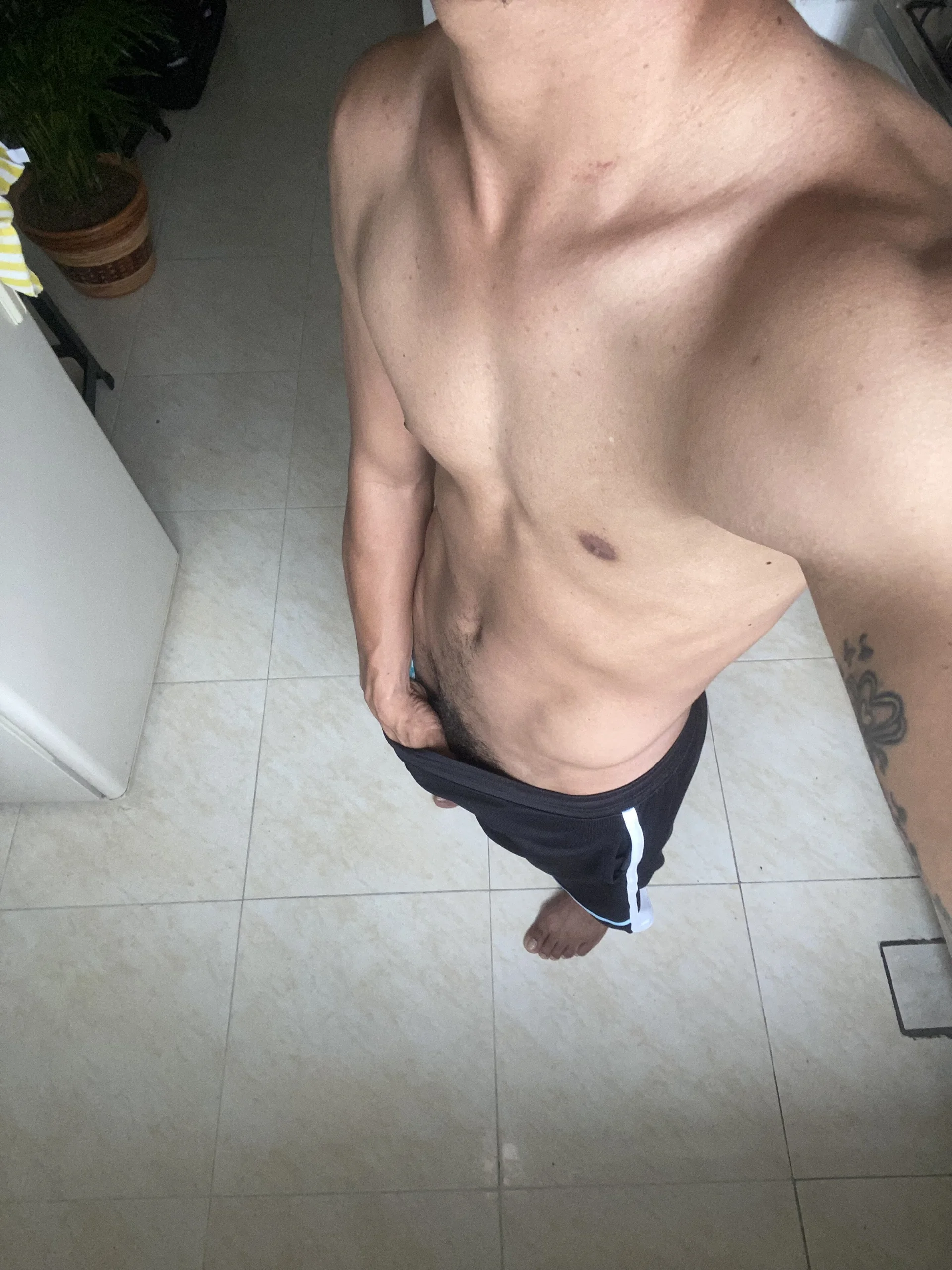 XXX Porn Photo of Nude Danielkrdenass 33