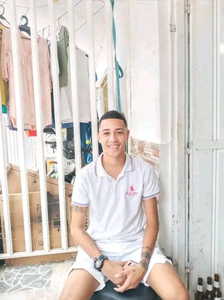 XXX Porn Photo of Nude Oswald_Blessed 5