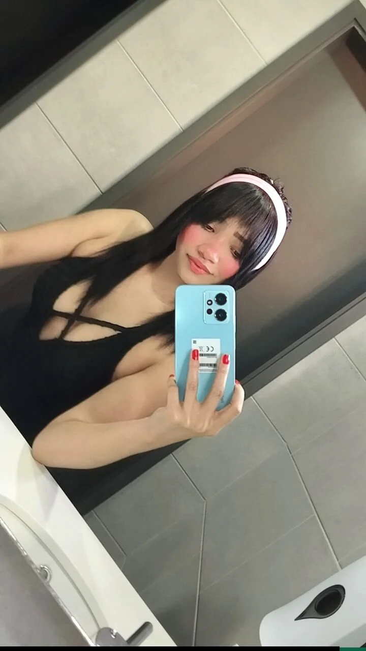 XXX Porn Photo of Nude Vanessa__Hot_ 1