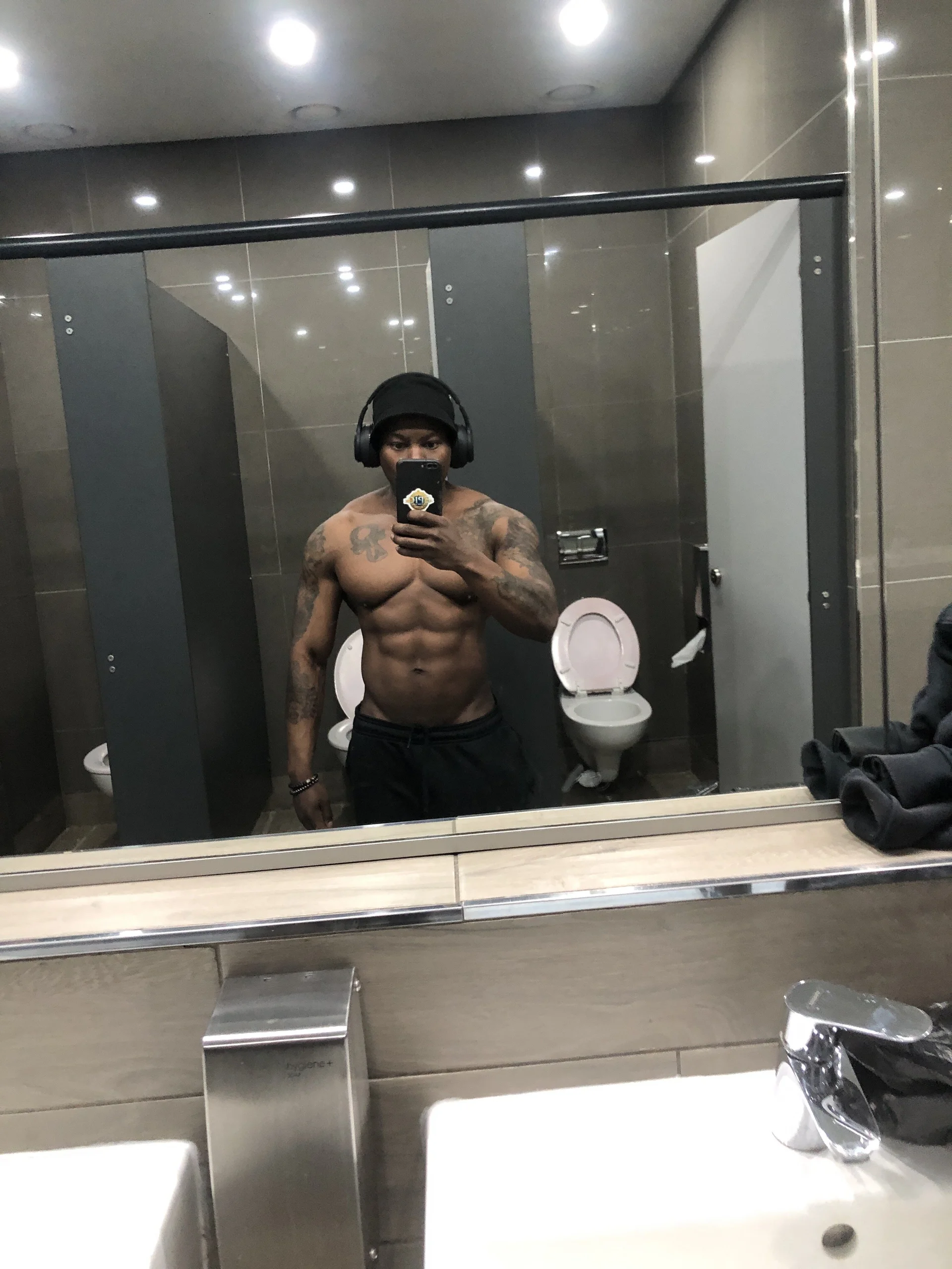XXX Porn Photo of Nude JoeBlackson69 1