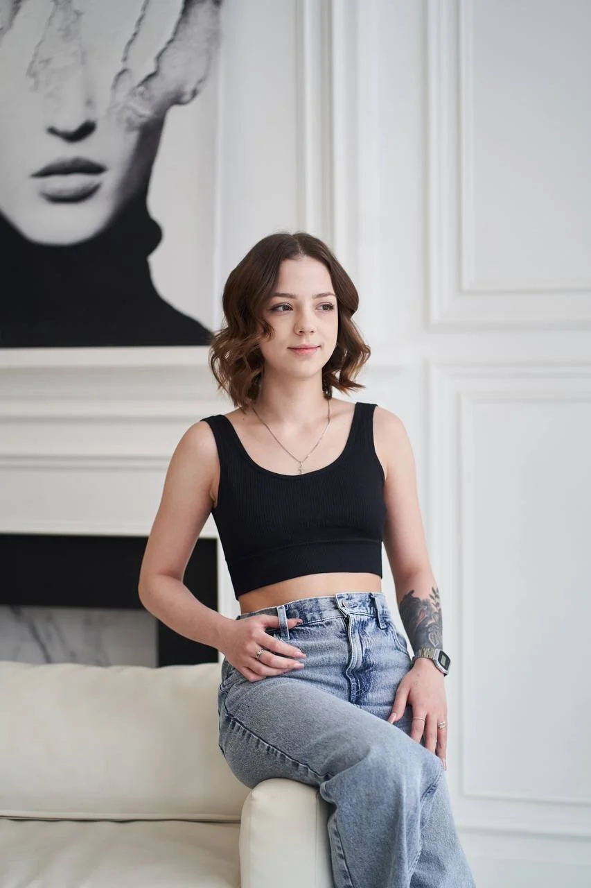 XXX Porn Photo of Nude PamBeesly 14