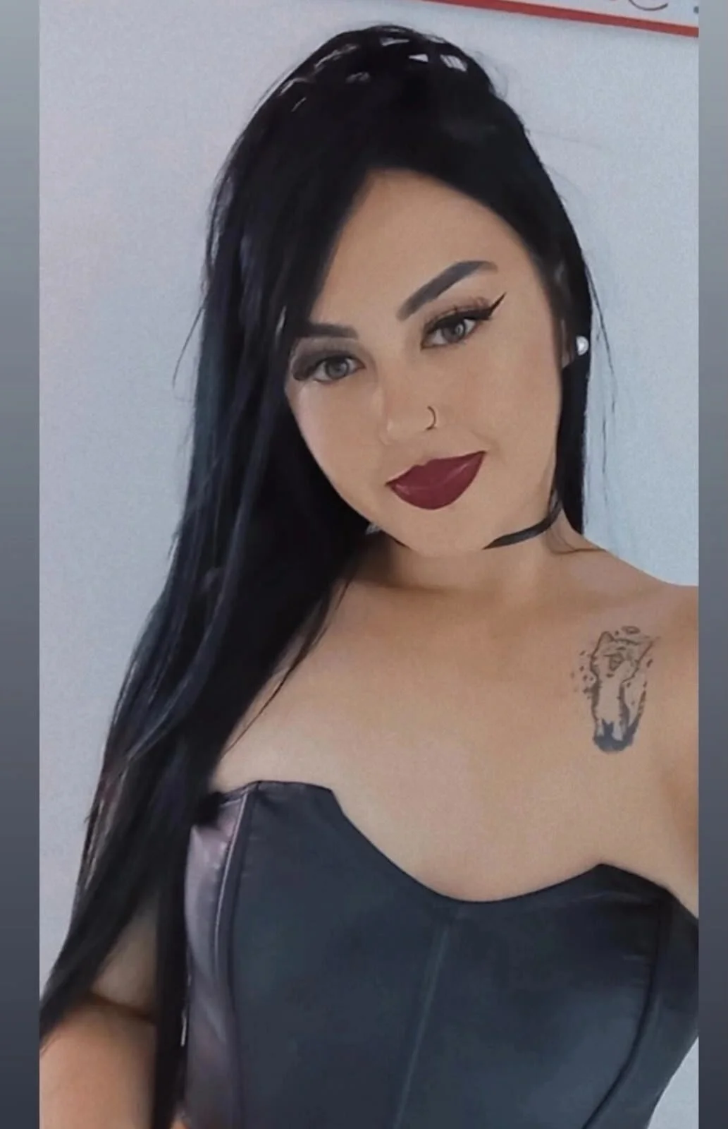 XXX Porn Photo of Nude MissVicky_SlaveLiah_BDSM 20
