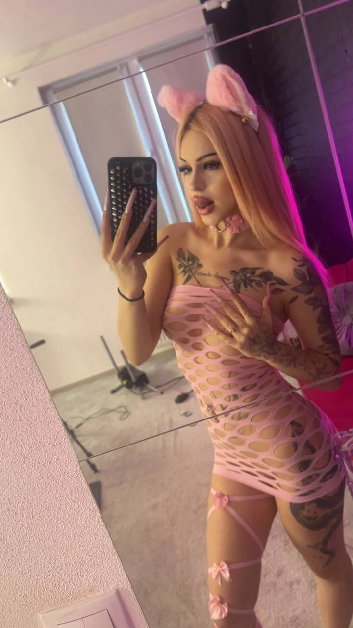 XXX Porn Photo of Nude ValerieIce 4