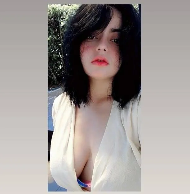 XXX Porn Photo of Nude Lin-cute 20