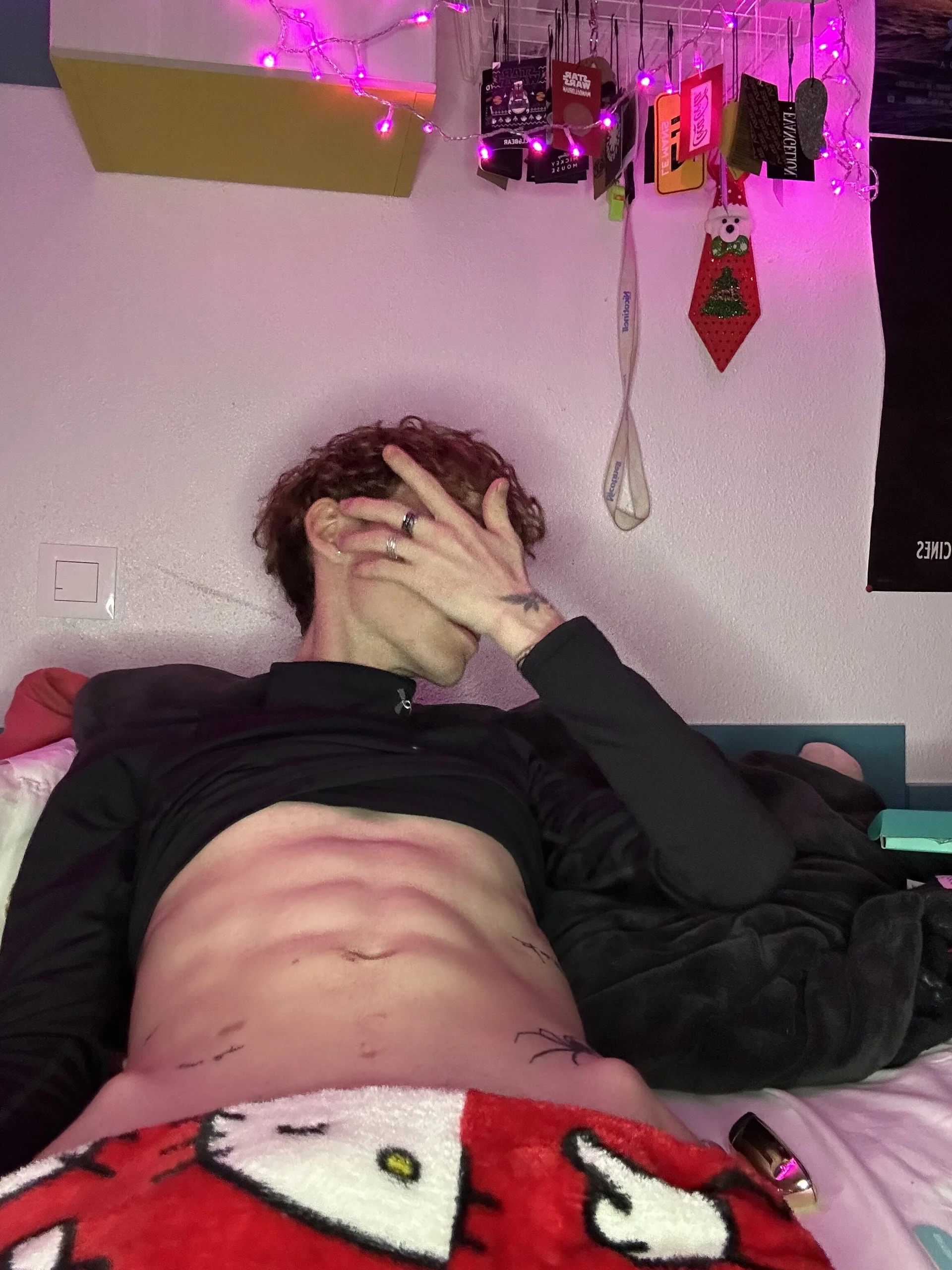 XXX Porn Photo of Nude Eliotthott 1