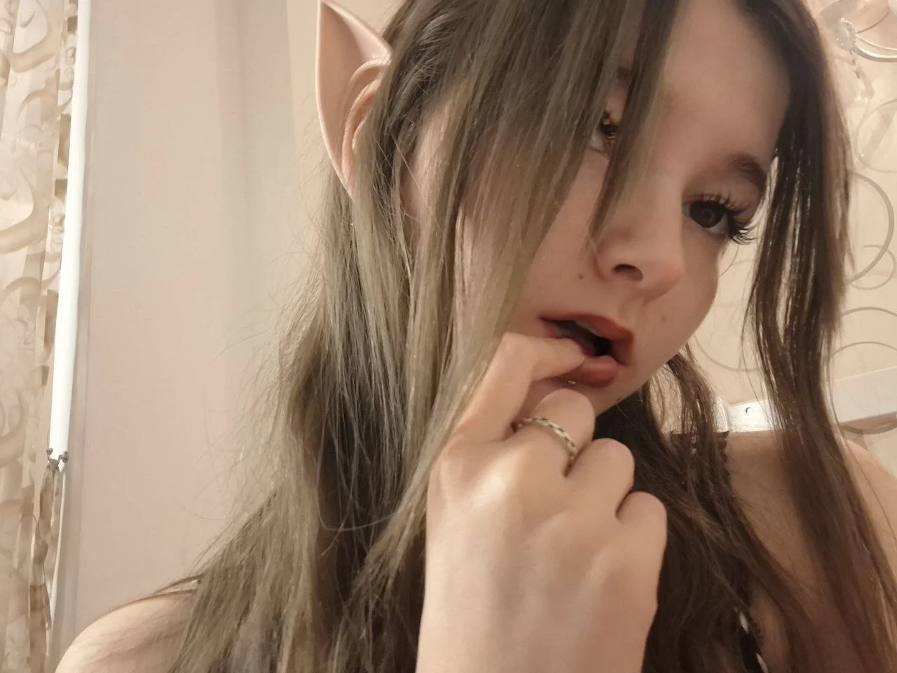 XXX Porn Photo of Nude DongMolt 223