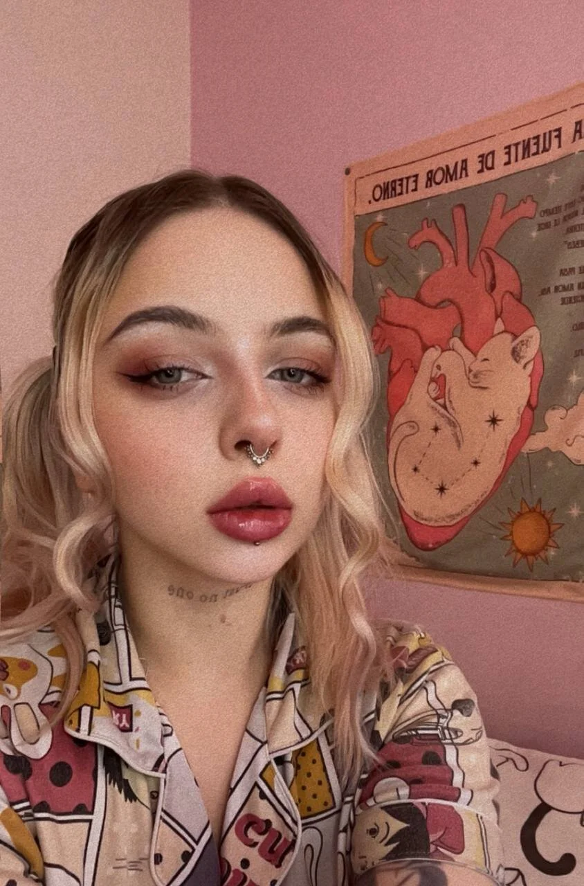 XXX Porn Photo of Nude Alice_Halle 2