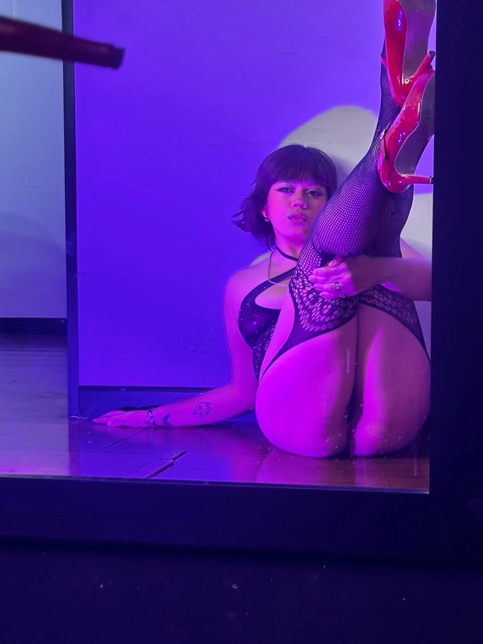 XXX Porn Photo of Nude Violet_Blakee 19