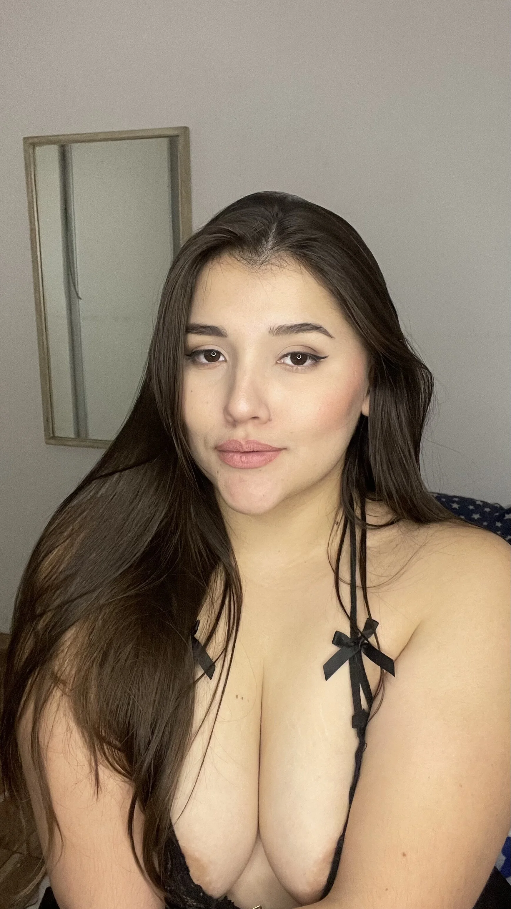 XXX Porn Photo of Nude angietubebe 12