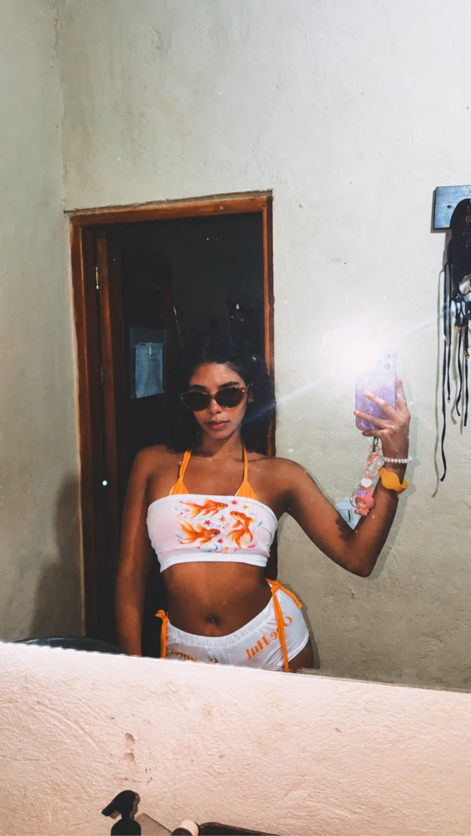 XXX Porn Photo of Nude liliwatsonj 16