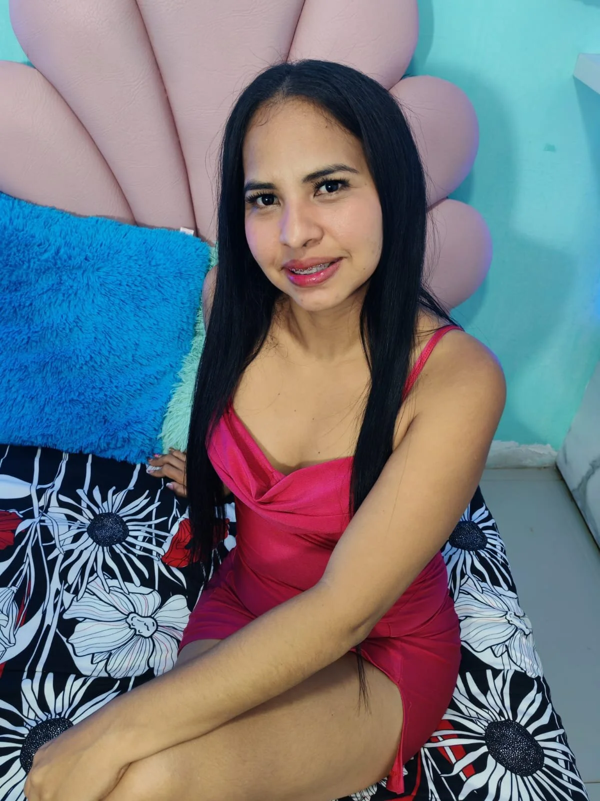 XXX Porn Photo of Nude nicol_ross19 5