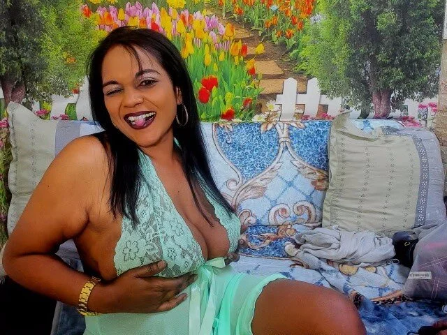 XXX Porn Photo of Nude indianswtbella 10