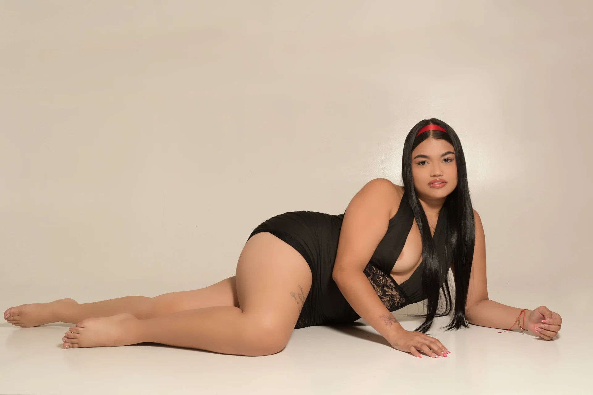 XXX Porn Photo of Nude EmiilyGreey 5