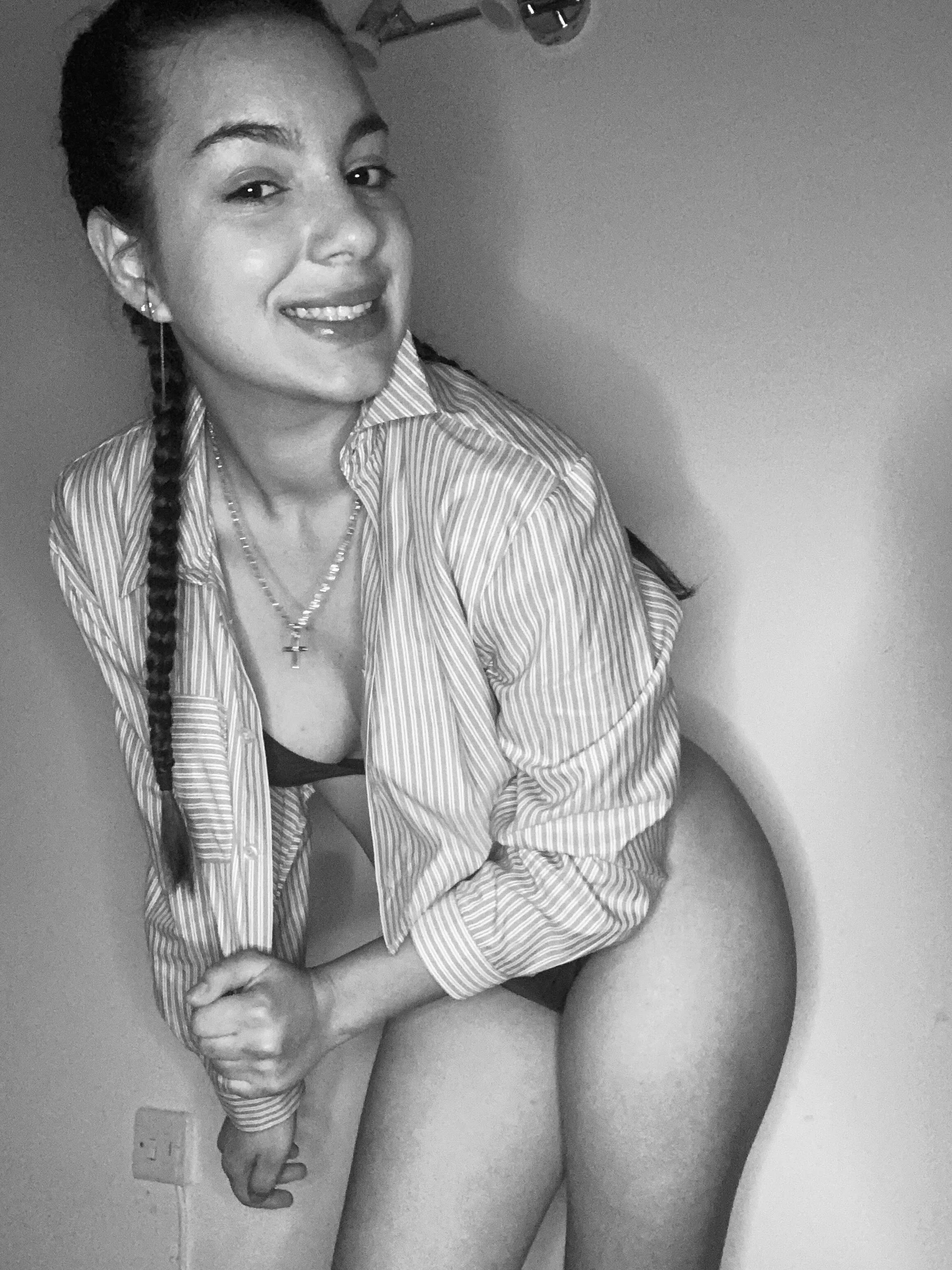 XXX Porn Photo of Nude yara4u 9