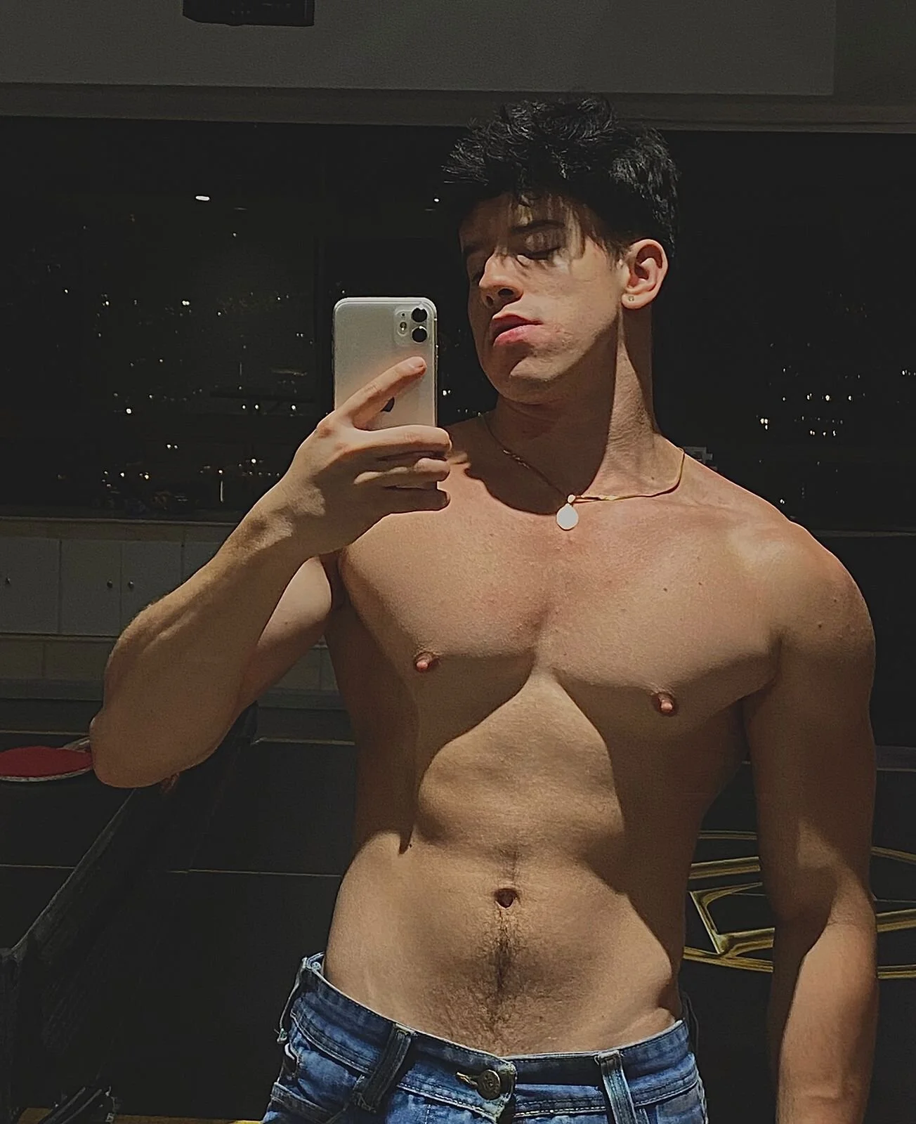 XXX Porn Photo of Nude maxxcooper1 12