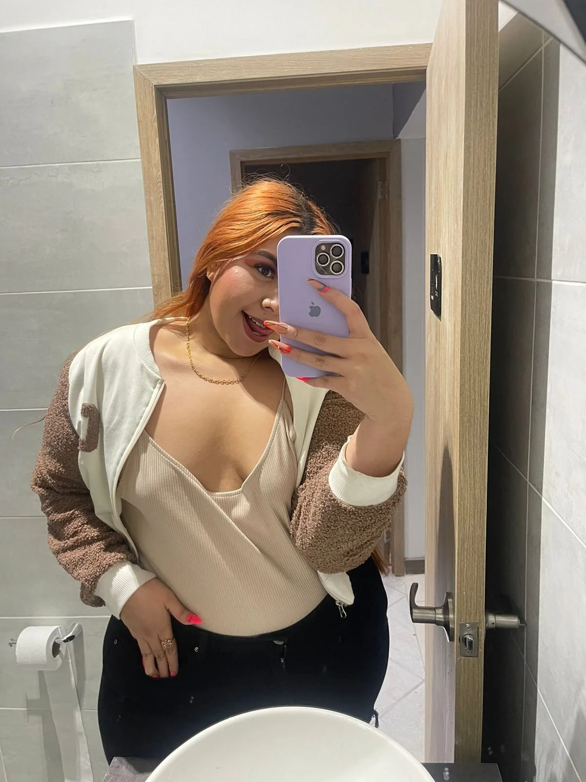 XXX Porn Photo of Nude aandreaperez 61